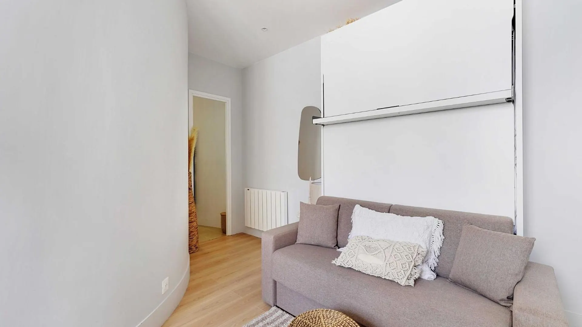Pleasant - 2p - Near Tuileries Louvre Daire